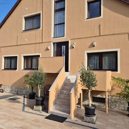 Sarreti Apartmanhaz Balatonfüred Exteriér fotografie