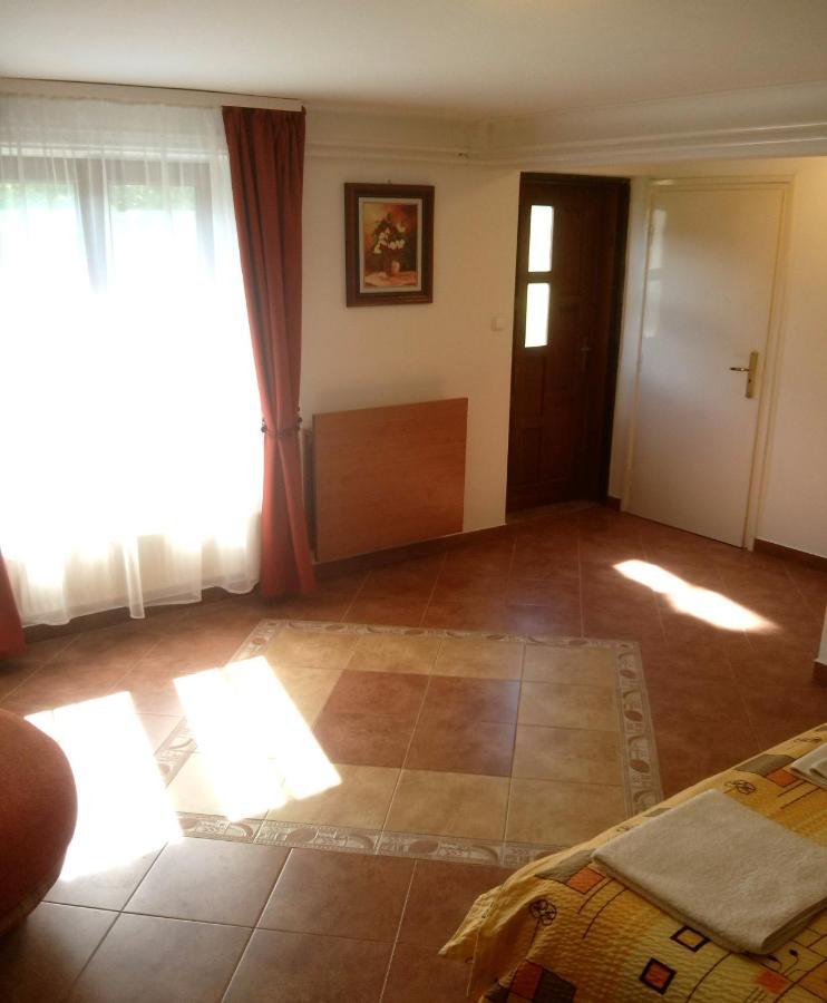 Sarreti Apartmanhaz Balatonfüred Exteriér fotografie