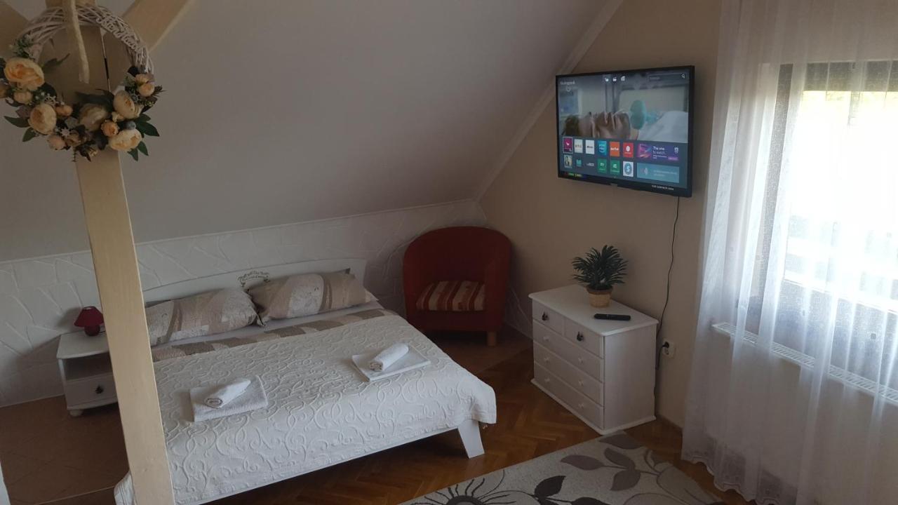 Sarreti Apartmanhaz Balatonfüred Exteriér fotografie