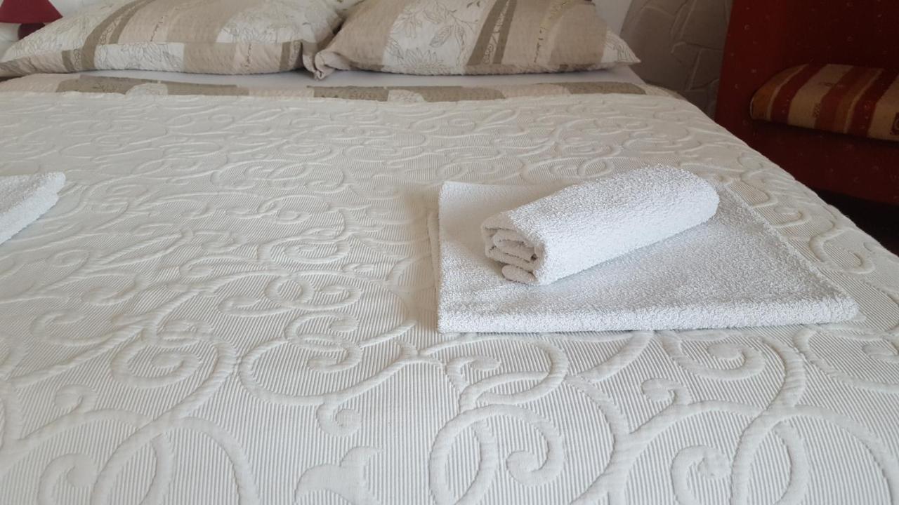 Sarreti Apartmanhaz Balatonfüred Exteriér fotografie