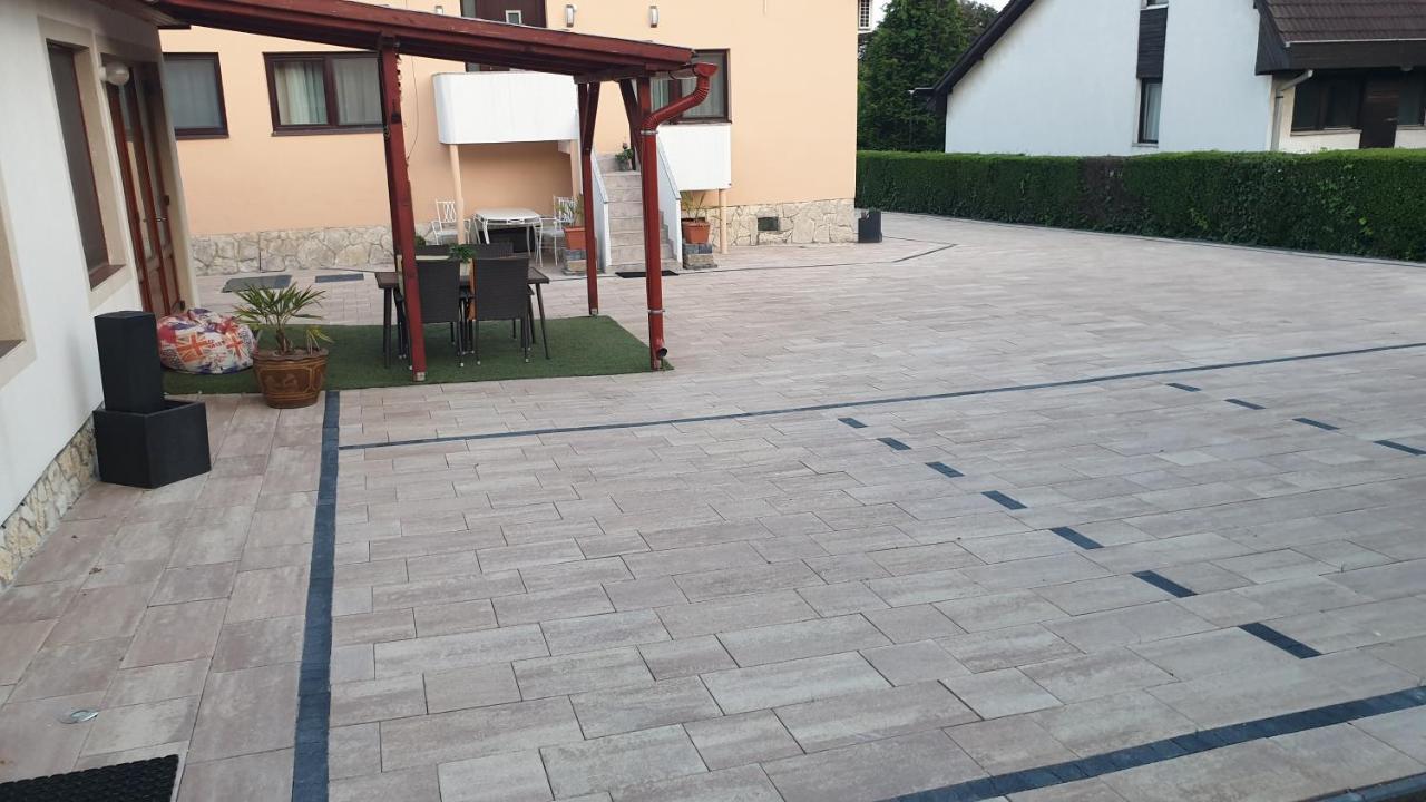 Sarreti Apartmanhaz Balatonfüred Exteriér fotografie