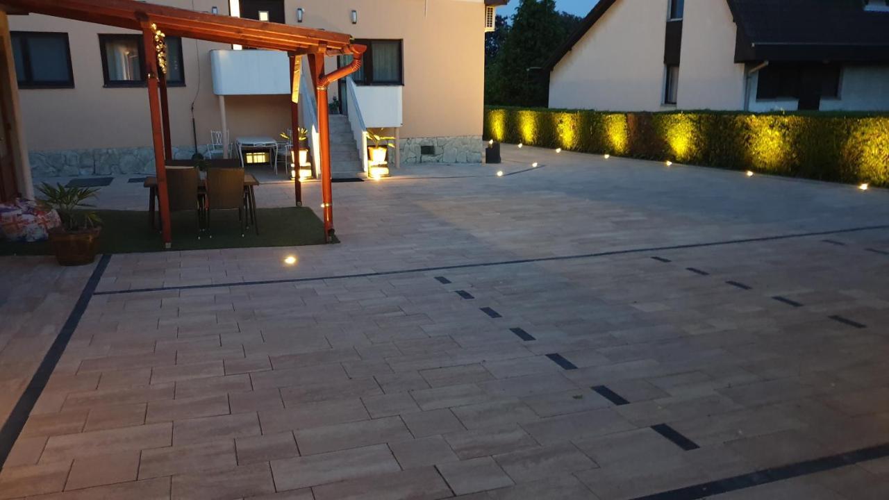Sarreti Apartmanhaz Balatonfüred Exteriér fotografie