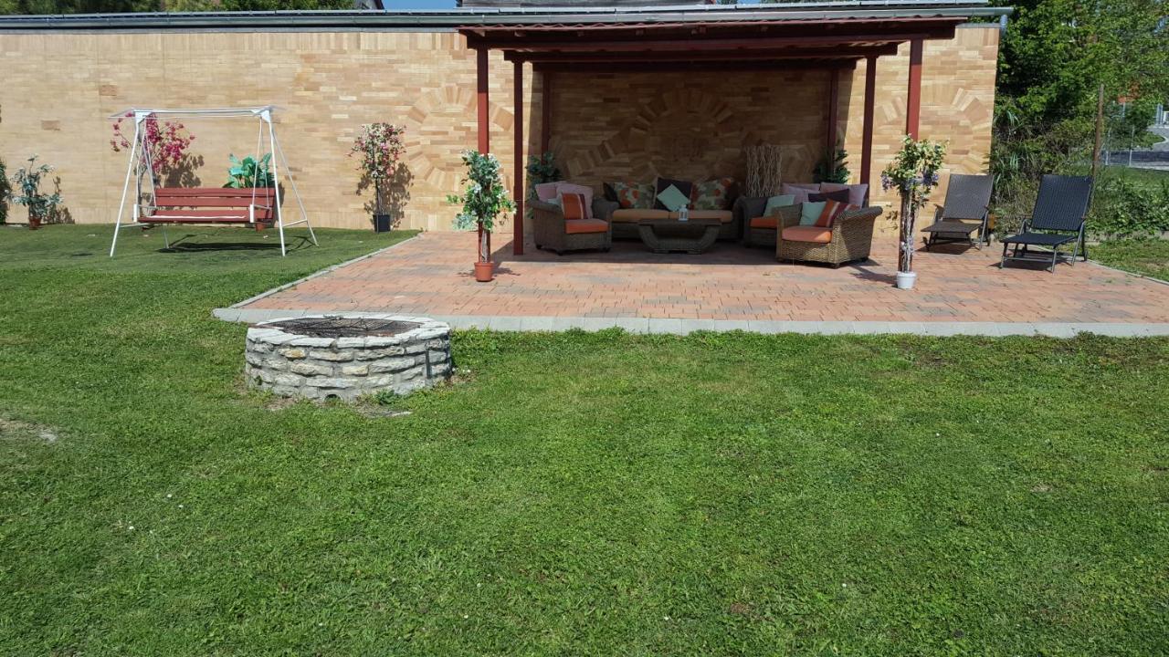 Sarreti Apartmanhaz Balatonfüred Exteriér fotografie